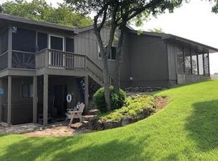 337 Potential Dr, Hollister, MO 65672