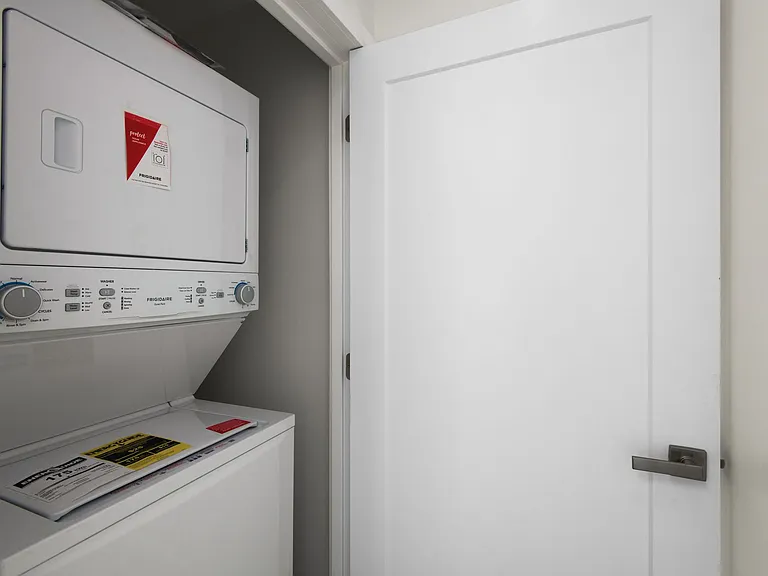 Now Leasing! Brand New Townhome Apartments in Vista — Photo 9