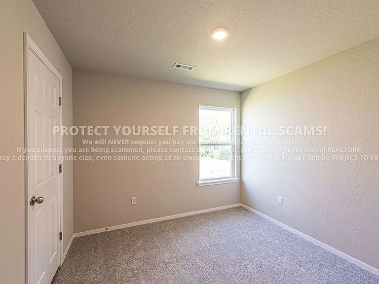 1151 E Sparrow Cir — Photo 10