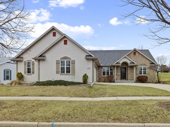 W199N16309 Erwin WAY, Jackson, WI 53037