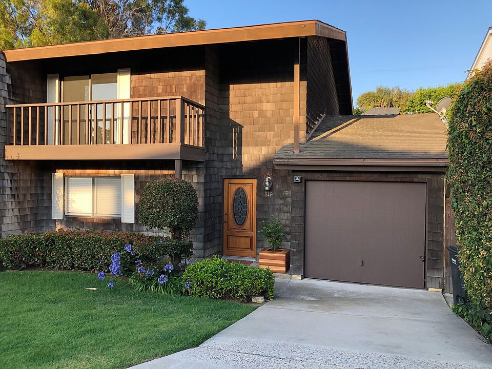 1st image of 412 Catalina Dr #412