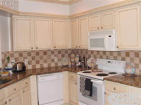5th image of 4191 Bay Beach Ln APT 243