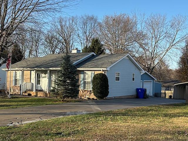 2nd image of 700 Highland Dr