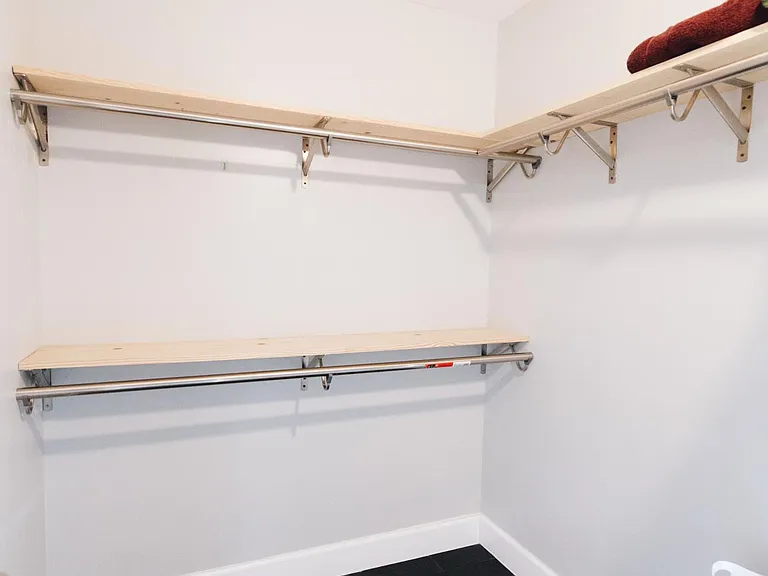 915 Franklin St #5H — Photo 5