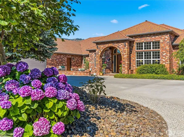 2008 Broadview North, Wenatchee, WA 98801