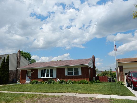 3rd image of 38034 Jamison St