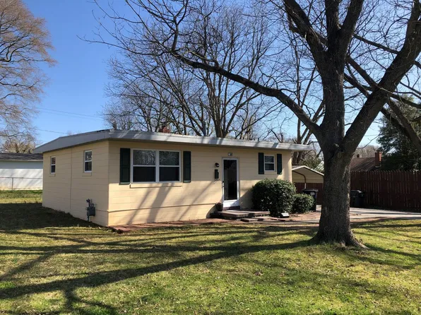 1108 Fair St, Burlington, NC 27217