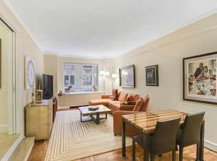 25 Central Park W APT 3U, New York, NY 10023