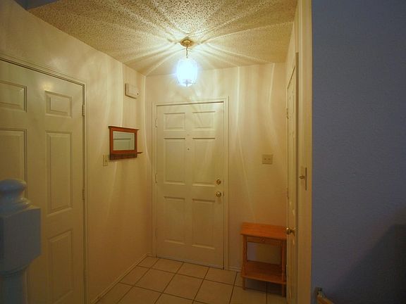 3rd image of 405 N Evanston Dr