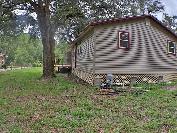2nd image of 2285 Hidden Waters Dr W