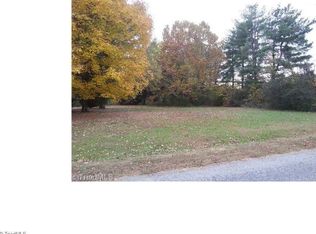 5418 Marley Dr, Mc Leansville, NC 27301