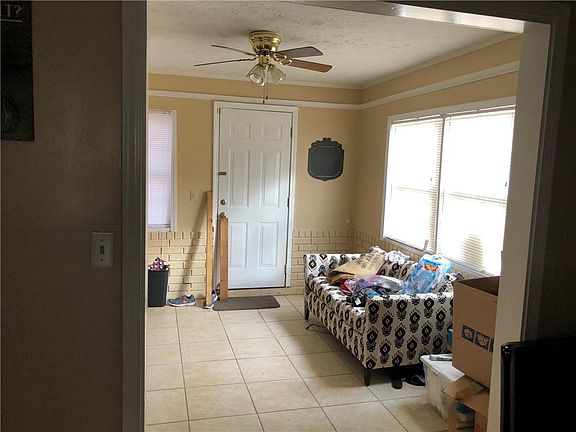 4th image of 1750 Southgate Ln SE