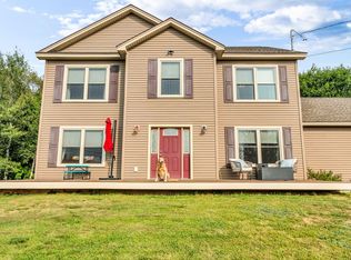 7 Alard Dr, Hermon, ME 04401