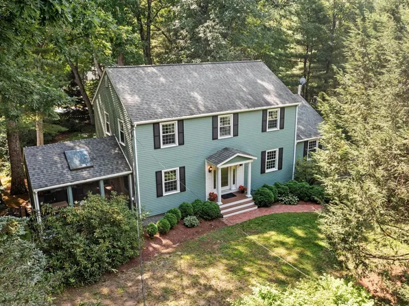 6 Sandy Dr, Acton, MA 01720