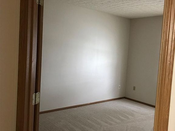 5th image of 397 Winding Willow Way