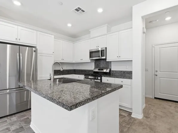 34495 Agave Dr Unit 4110, Winchester, CA 92596