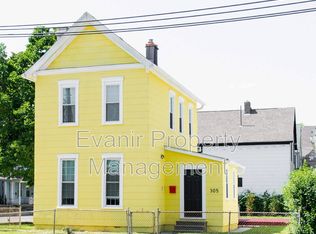305 Wyoming St, Dayton, OH 45410