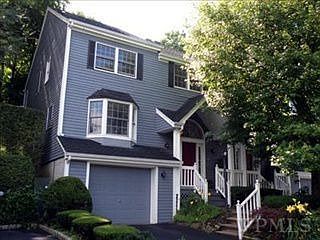 5th image of 149 King St
