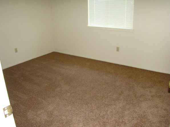 15554 Bear Valley Rd APT 4