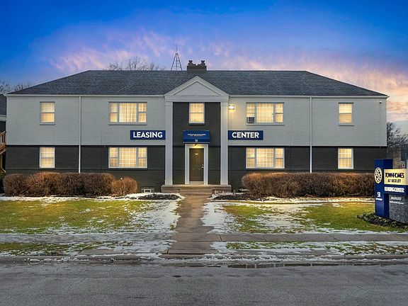 2nd image of 51 Mayfair Blvd #Da3229