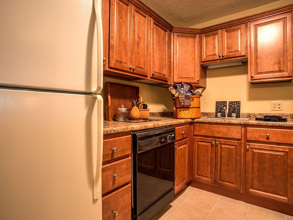 1st image of 311 Greenwich Ave APT D101