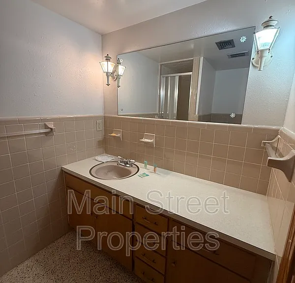 3660 Molaree Dr — Photo 31