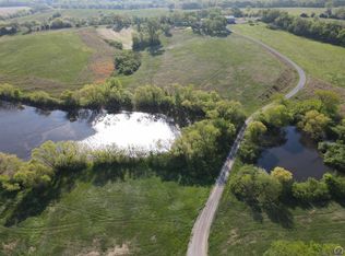 24298 M Rd #24298, Holton, KS 66436