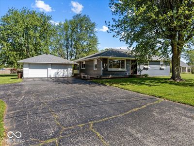 2233 S Miller Ave, Shelbyville, IN, 46176