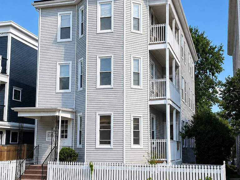 106 Beacon St #D — Photo 15