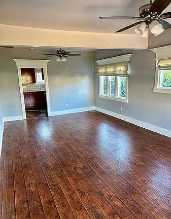 5th image of 5724 York Blvd