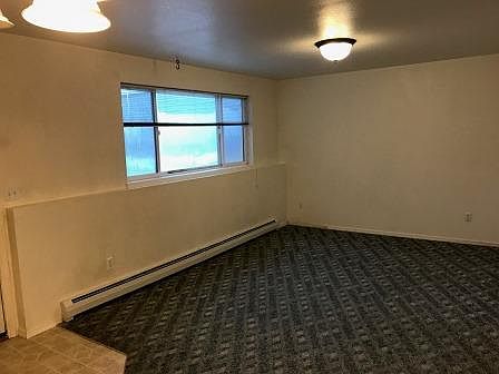 4th image of 614 W Shore Dr