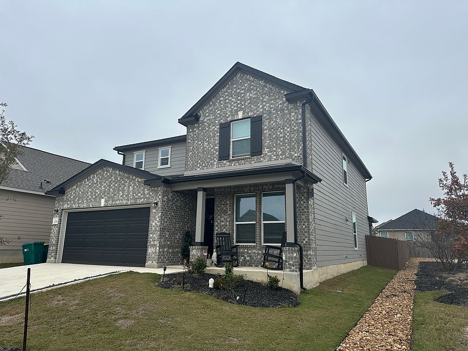 2nd image of 205 W Flowing River Dr