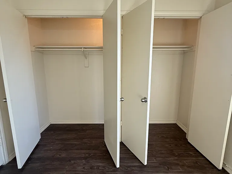 721 Avenue A #7 — Photo 16