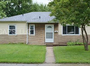 7530 White Oak Ave, Hammond, IN 46324