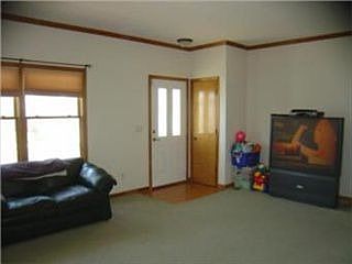 3rd image of 1305 Pleasant Hill Dr