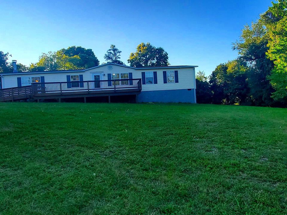 1st image of 70 Sanitary Ln