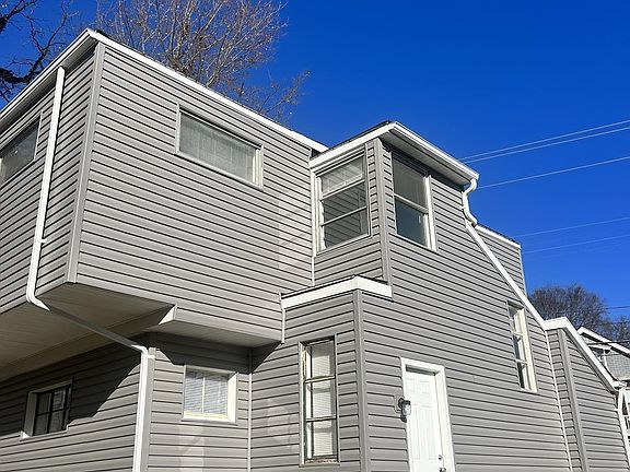 4th image of 4717 Hamilton Ave