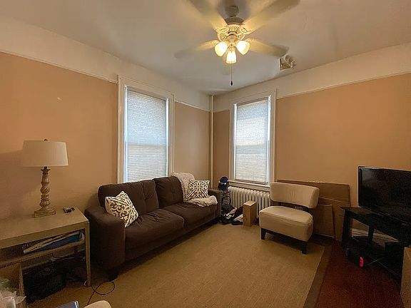 4th image of 30-06 46th St #2M