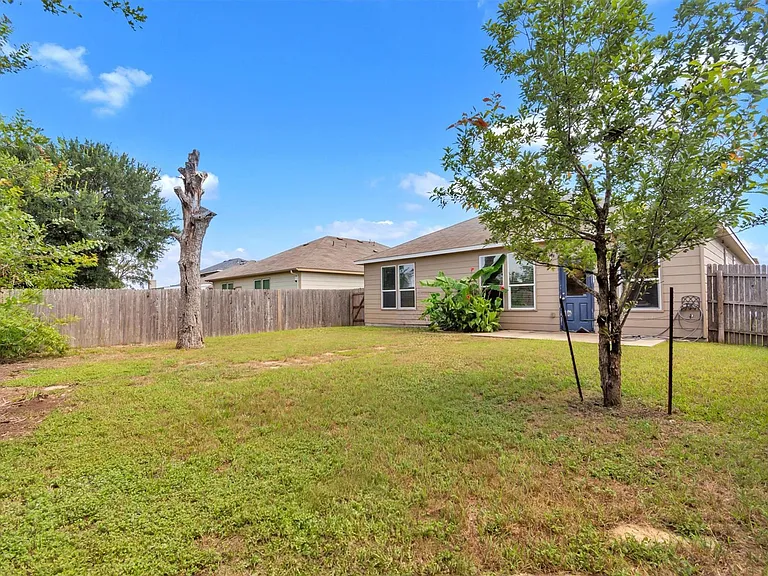 9300 China Rose Dr — Photo 26