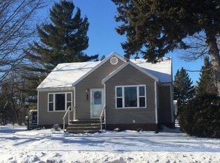 1108 Minneapolis St, Sault Sainte Marie, MI 49783