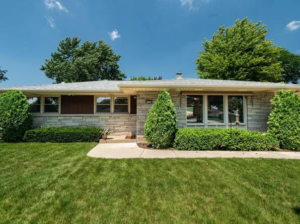 8104 West Burdick AVENUE, Milwaukee, WI 53219