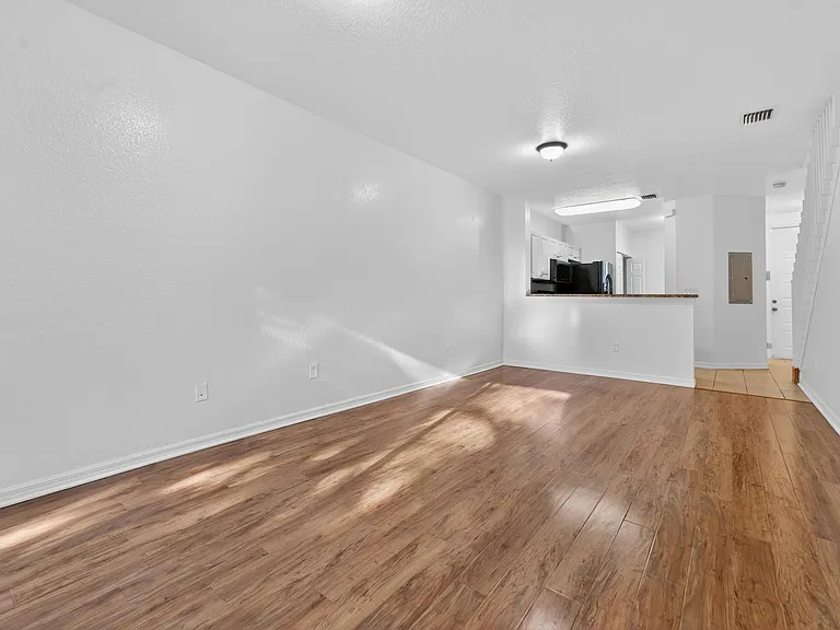 3635 Sonoma Dr — Photo 6