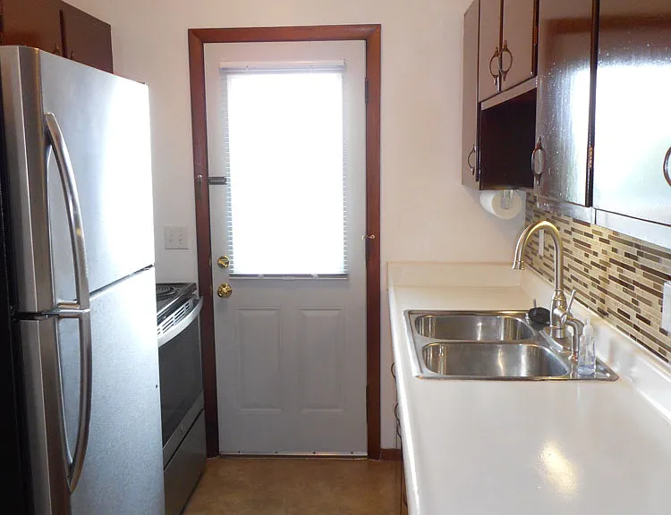 1615 Reetz Rd — Photo 8