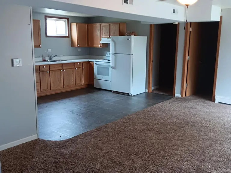 617 S Daysville Rd #3 — Photo 1