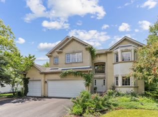 2708 High Meadow Rd, Naperville, IL 60564