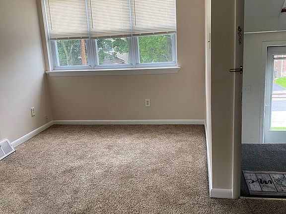 4th image of 3401 Berkley Ave Floor 1