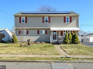 33 Vine Way, Bordentown, NJ 08505