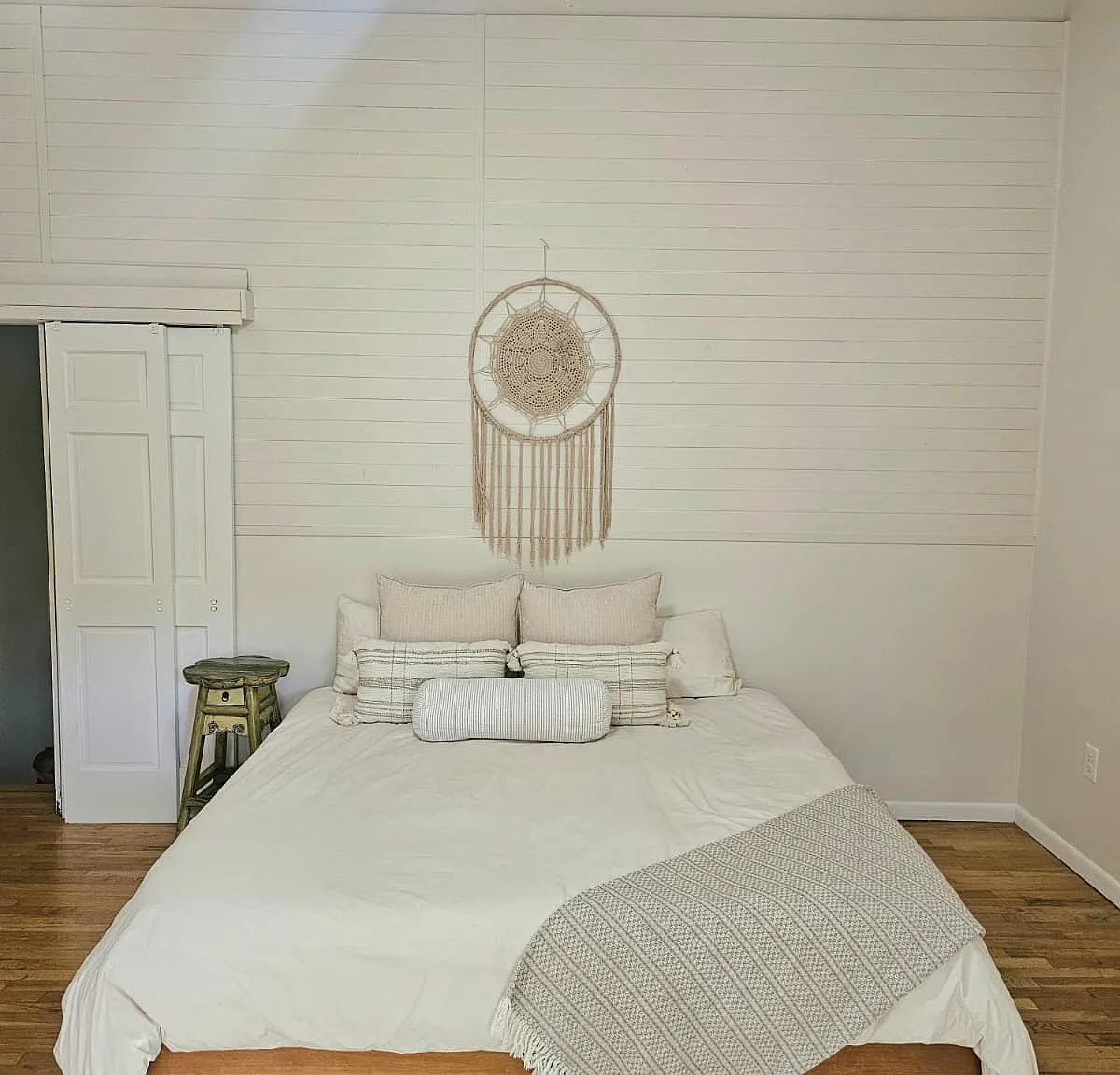 2 bed, $3,500 — Photo 2
