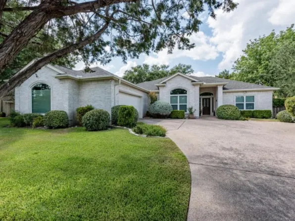 120 Copperleaf Rd, Lakeway, TX 78734