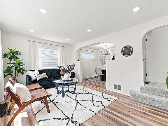 4th image of 4306 Fairfield Ave